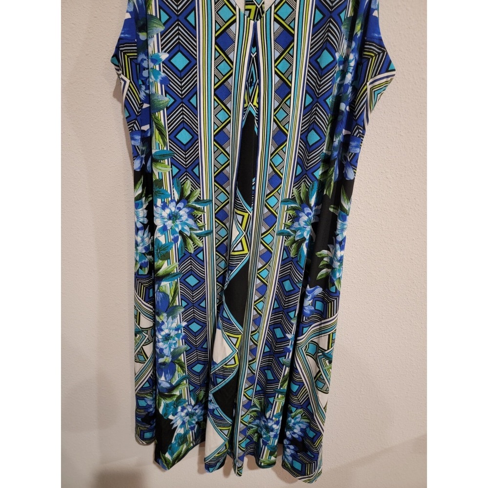 Ronni Nicole Racerback Sleeveless Short Dress Blue Print Size 8 - Picture 4 of 6